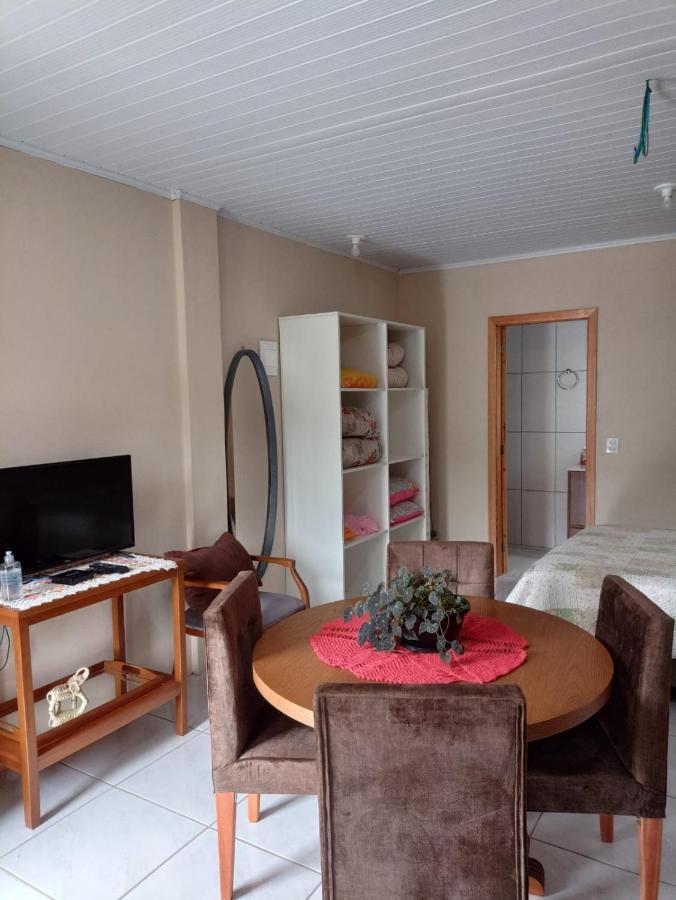 Kitnet Familia Garcia Hotel Gramado Ngoại thất bức ảnh